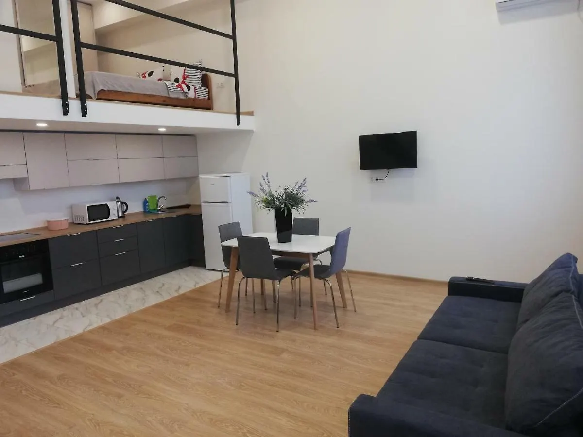 Smart House Hotel Kiev