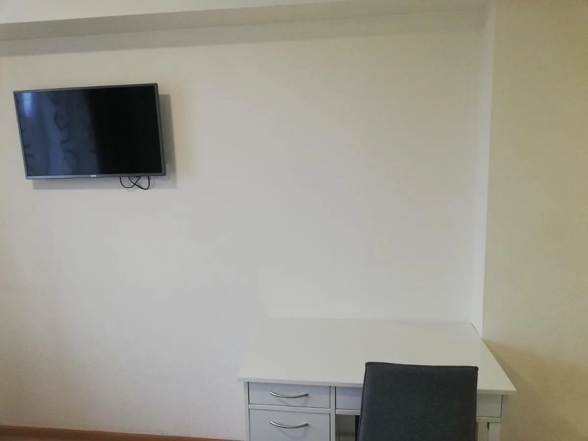 Smart House Hotel Kiew 0*,